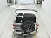 Mitsubishi PAJERO лот № 30105 оценка 3.5  с аукциона в Японии 7