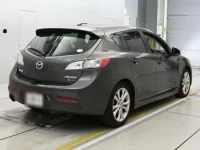 Mazda AXELA лот № 10085 оценка 3.5  с аукциона в Японии 1