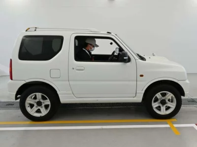 Suzuki JIMNY  с аукциона в Японии