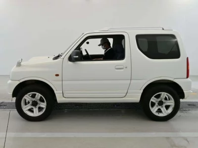 Suzuki JIMNY  с аукциона в Японии