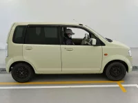 Mitsubishi EK WAGON лот № 9330 оценка 3.5  с аукциона в Японии 2
