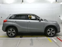 Suzuki ESCUDO лот № 11015 оценка 3.5  с аукциона в Японии 2