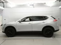 Nissan X-TRAIL лот № 30081 оценка 4.5  с аукциона в Японии 3