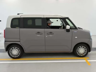Suzuki Wagon R Smile
