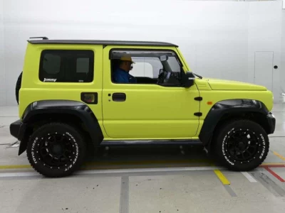 Suzuki Jimny Sierra