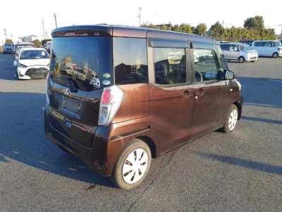Mitsubishi EK X SPACE