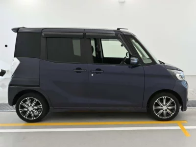 Mitsubishi EK SPACE  с аукциона в Японии