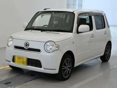 Daihatsu MIRA  с аукциона в Японии