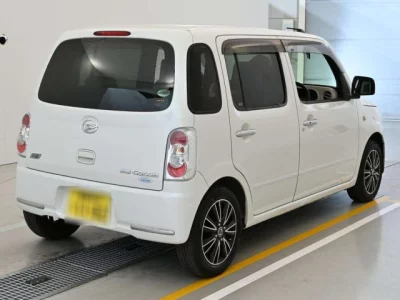 Daihatsu MIRA  с аукциона в Японии