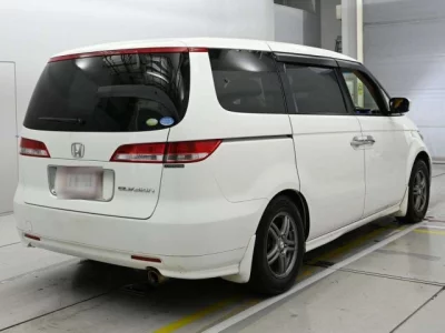 Honda ELYSION