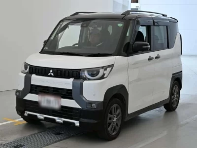 Mitsubishi Delica Mini