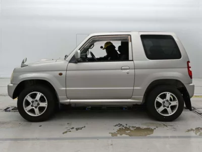 Mitsubishi PAJERO MINI  с аукциона в Японии
