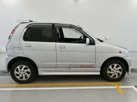 Daihatsu TERIOS KID лот № 9333 оценка 3.5  с аукциона в Японии 2