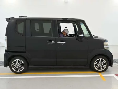 Honda N BOX PLUS