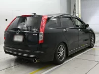 Honda STREAM лот № 90528 оценка 3  с аукциона в Японии 1