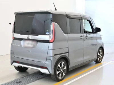 Mitsubishi eK X Space