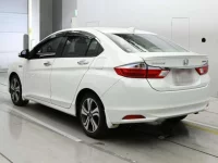 Honda GRACE лот № 30765 оценка 4  с аукциона в Японии 5