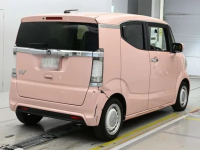 Honda N-Box Slash