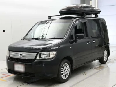 Honda Mobilio Spike