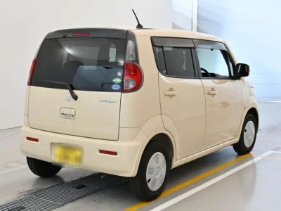 Suzuki MRWAGON