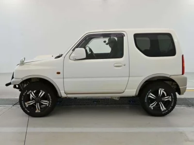 Suzuki JIMNY  с аукциона в Японии