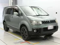 Mitsubishi DELICA D5 лот № 30811 оценка 3.5  с аукциона в Японии 4