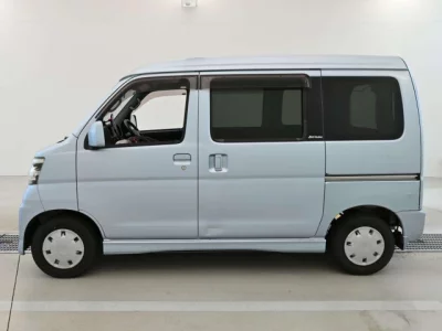 Daihatsu Atrai Wagon