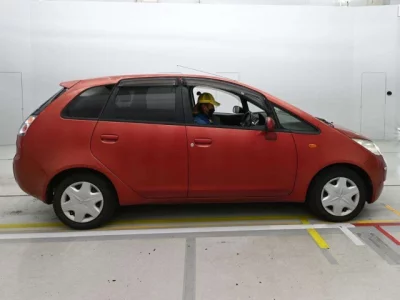 Mitsubishi Colt Plus