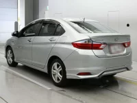 Honda GRACE лот № 10319 оценка 3.5  с аукциона в Японии 5
