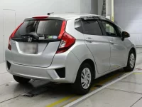 Honda FIT лот № 30867 оценка 3.5  с аукциона в Японии 1