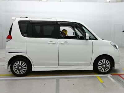 Mitsubishi Delica D:2