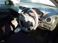 Mitsubishi MIRAGE лот № 90654 оценка 4  с аукциона в Японии 8
