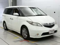 Honda ELYSION лот № 10435 оценка 3.5  с аукциона в Японии 4