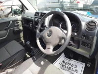 Suzuki JIMNY лот № 13106 оценка 4  с аукциона в Японии 8