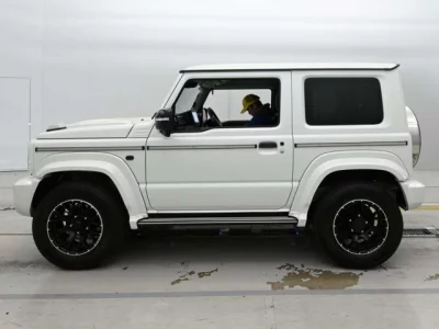 Suzuki Jimny Sierra