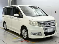 Honda STEP WAGON лот № 30919 оценка 4  с аукциона в Японии 4