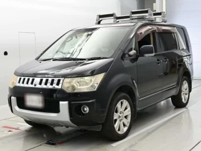 Mitsubishi DELICA D5  с аукциона в Японии