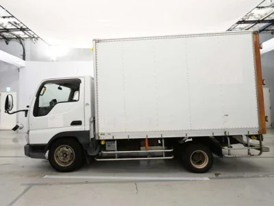 Mazda Titan