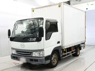 Mazda Titan