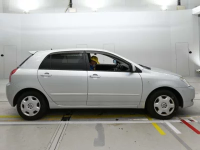 Toyota COROLLA RUNX  с аукциона в Японии