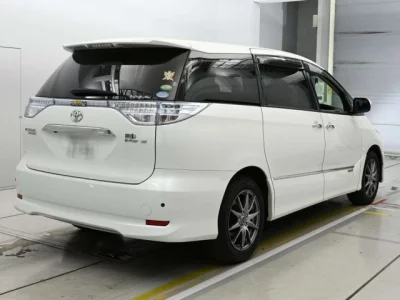 Toyota ESTIMA HYBRID