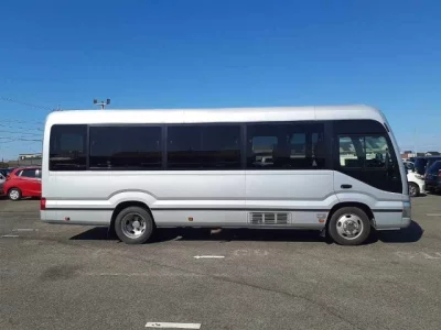 Toyota COASTER