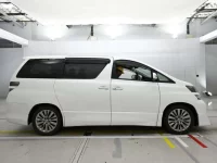 Toyota VELLFIRE лот № 30009 оценка 3.5  с аукциона в Японии 2