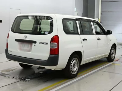 Toyota Succeed