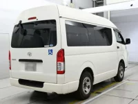 Toyota HIACE VAN лот № 30066 оценка 3.5  с аукциона в Японии 1