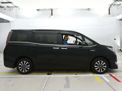 Toyota Esquire