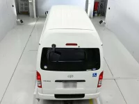 Toyota HIACE VAN лот № 30031 оценка R  с аукциона в Японии 7