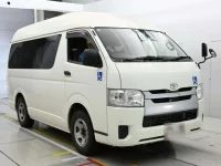 Toyota HIACE VAN лот № 30027 оценка 4  с аукциона в Японии 4