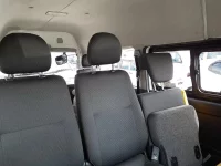 Toyota HIACE VAN лот № 30027 оценка 4  с аукциона в Японии 10