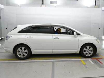 Toyota MARK X ZIO